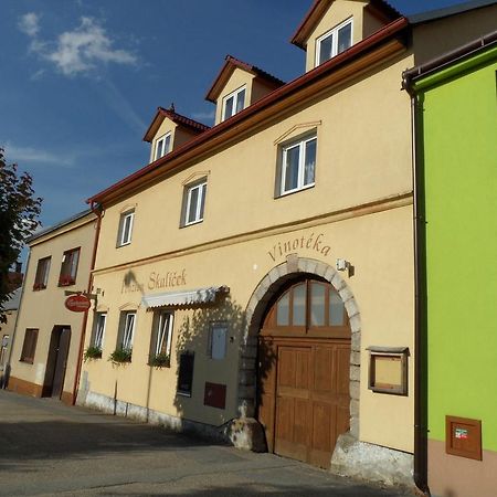 Penzion Skalicek Kunzak Exterior photo
