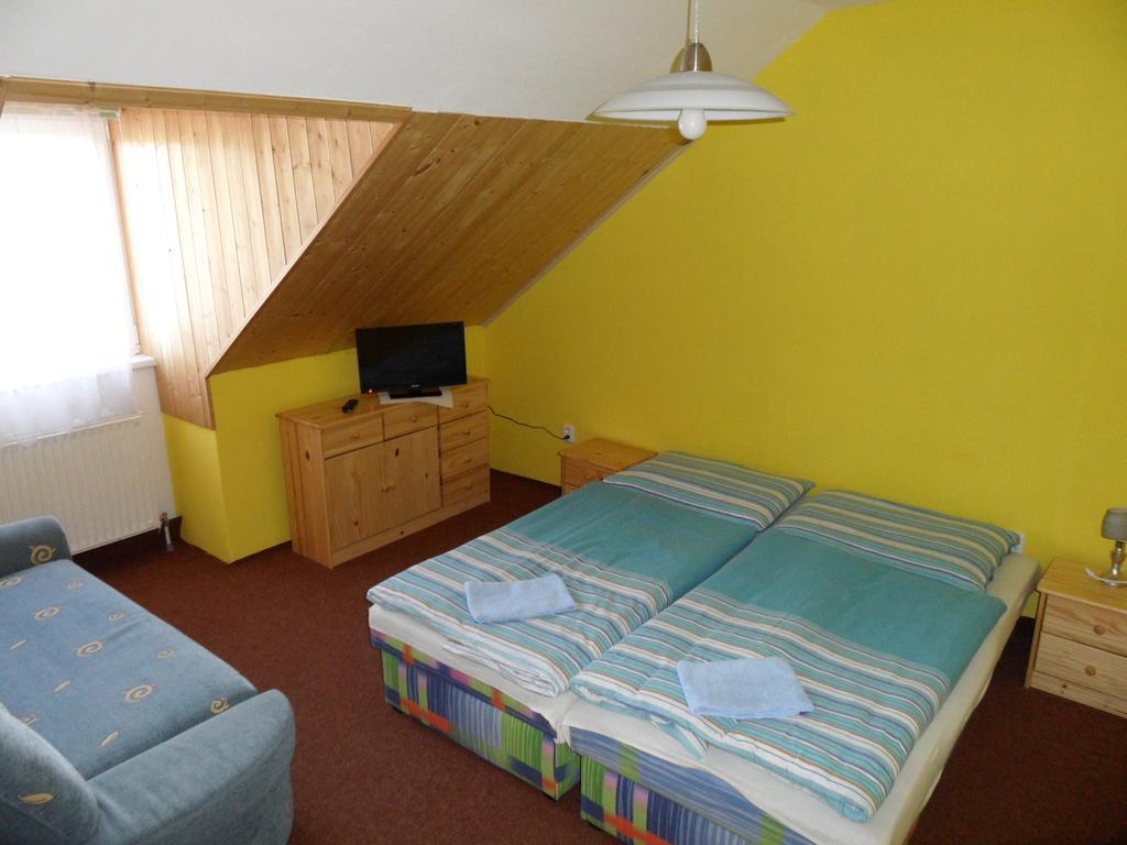 Penzion Skalicek Kunzak Room photo